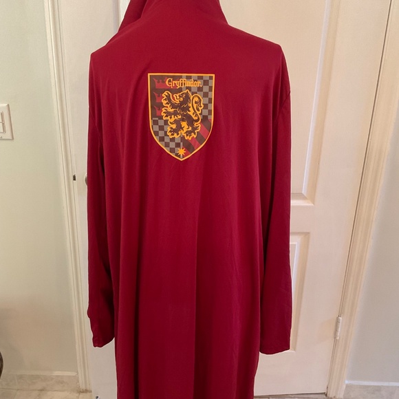 Harry Potter Red Long Hooded Cape size O/S - Picture 4 of 6